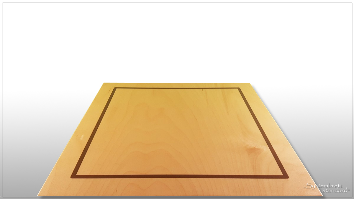 www.systembrett.at · Systembrett-Artikel · „Systembrett standard” im Format 45 x 45 Zentimeter inklusive 24 unbehandelten Holzfiguren aus massiver Buche www.systembrett.at · Systembrett-Artikel · „Systembrett standard” im Format 45 x 45 Zentimeter inklusive 24 unbehandelten Holzfiguren aus massiver Buche